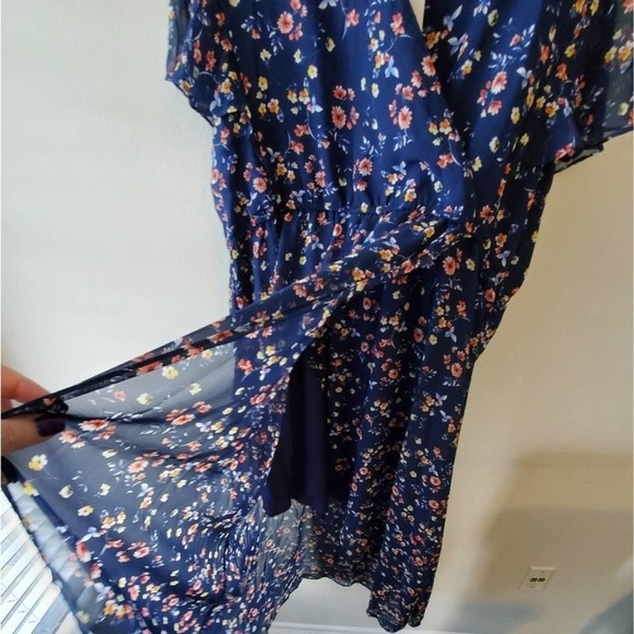 Blue Floral Flutter Sleeve Faux Wrap Dress Plus 2X - Picture 2 of 8